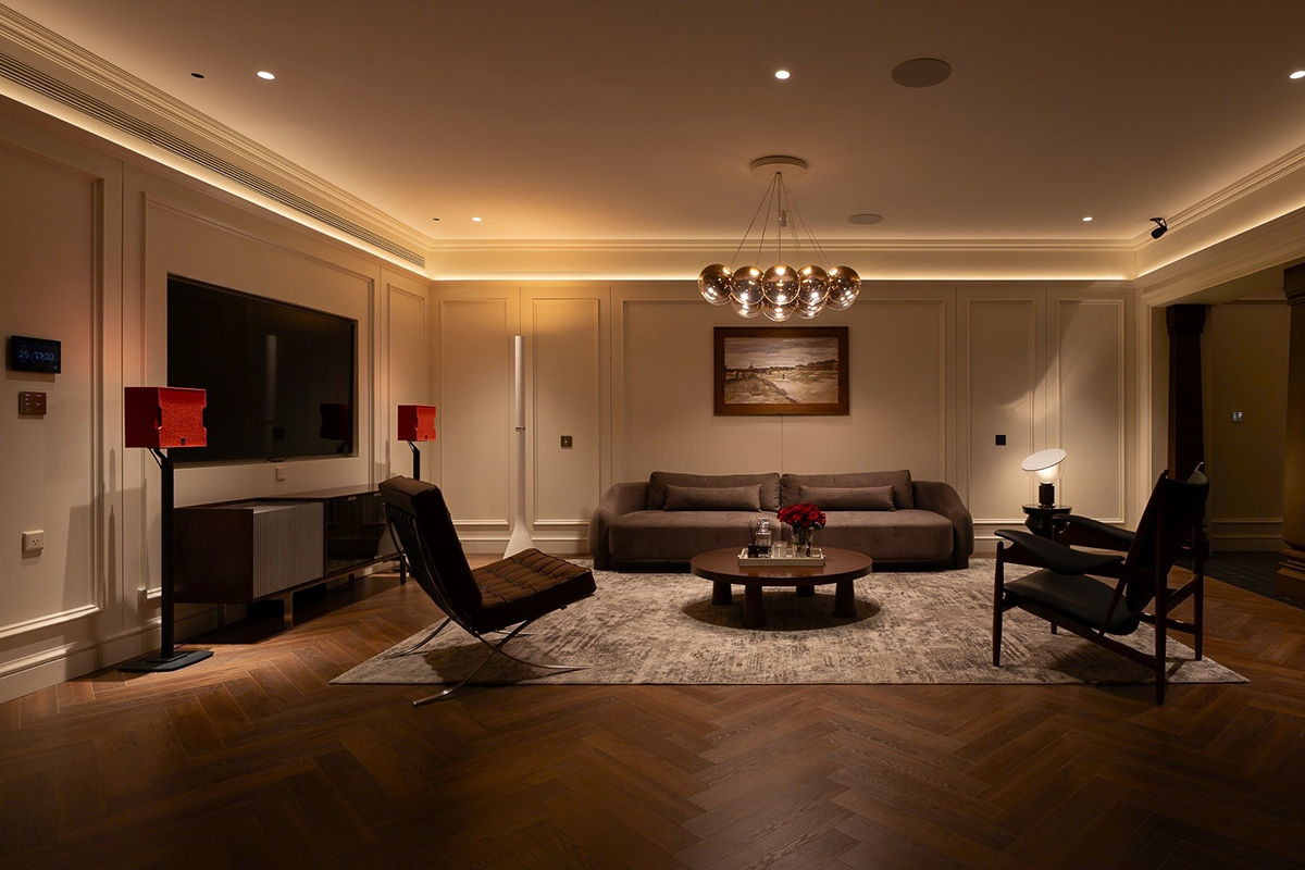 CroLED Lighting - Showroom in Hanoi